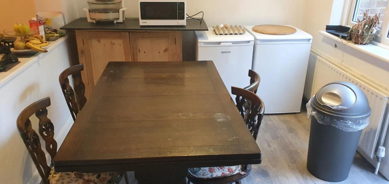 Private Rooms Just 19 Minutes From Central London Northfleet Eksteriør bilde
